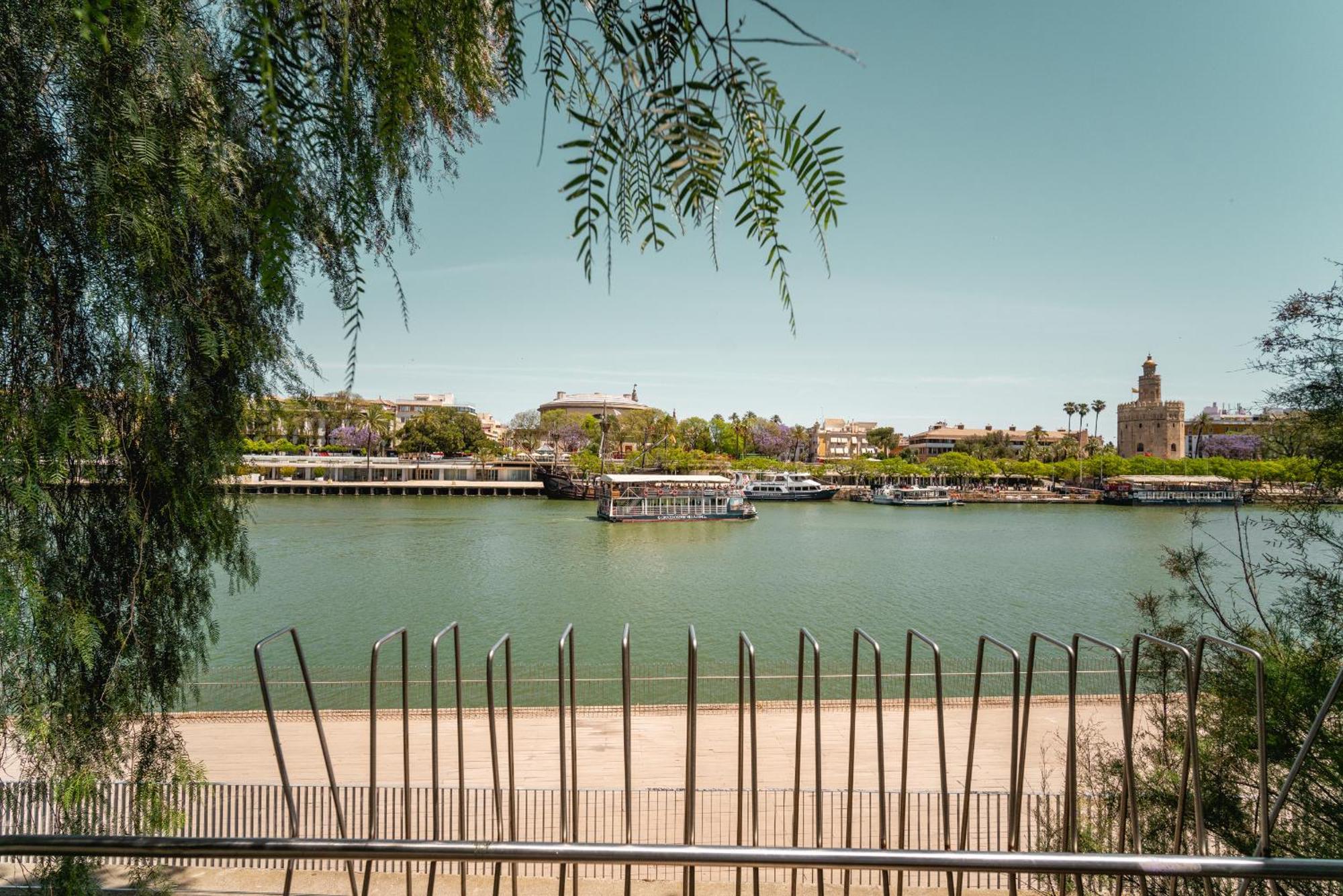 Betis River View Sevilla Buitenkant foto