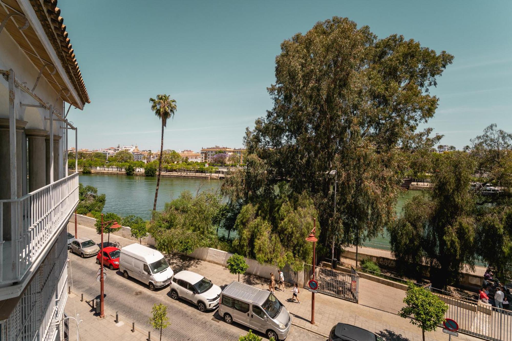 Betis River View Sevilla Buitenkant foto